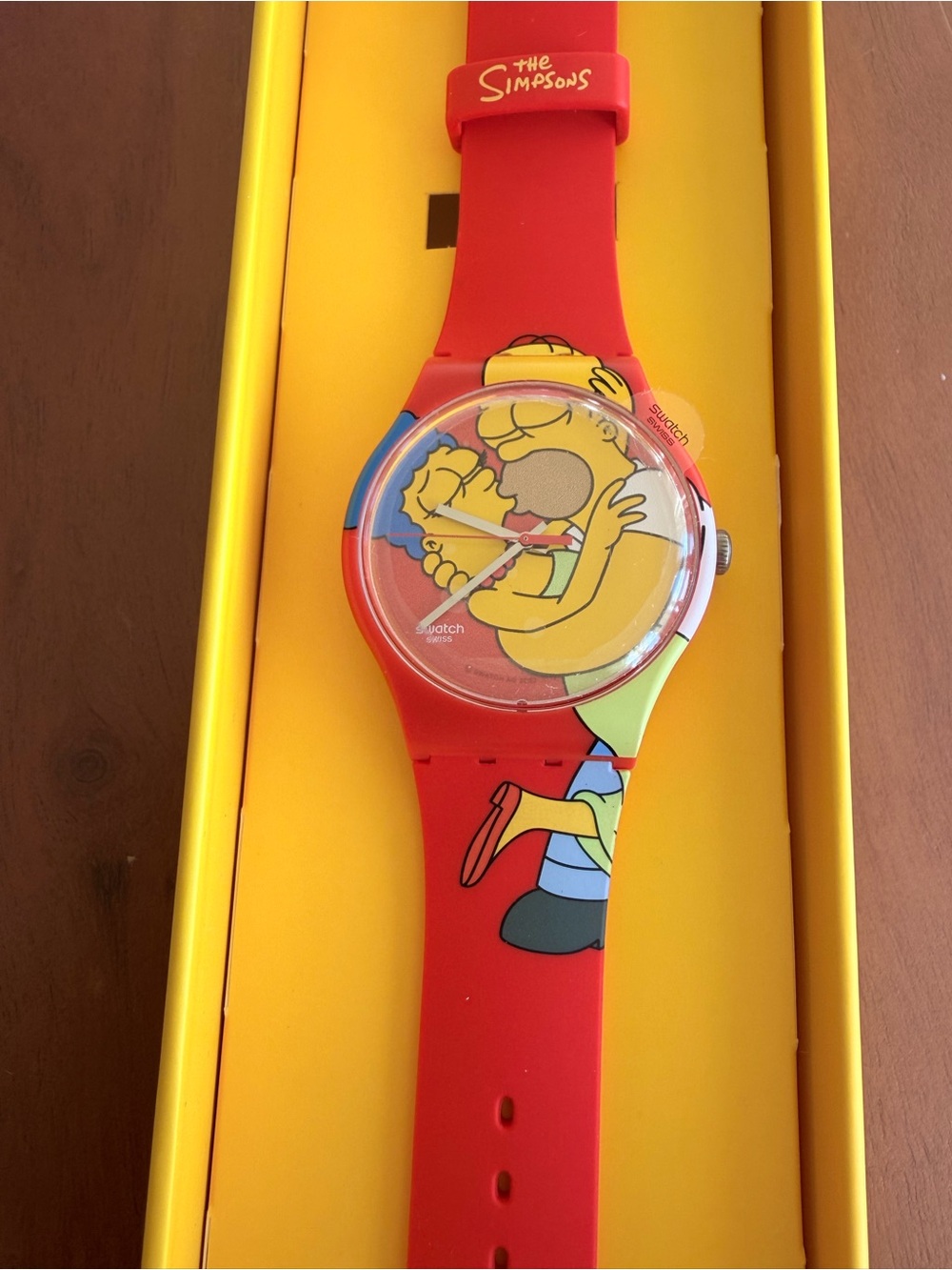 Swatch × The Simpsons SWEET EMBRACE ❤️ Homer & Marge Kiss Watch | Collectible!